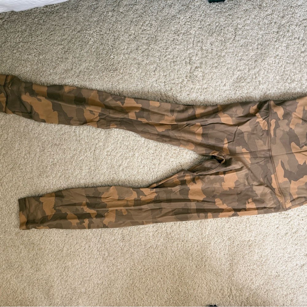 Lululemon Athletica Brown Camouflage Leggings